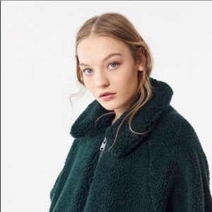 BDG @ URBAN OUTFITTERS Teddy Bear jacket